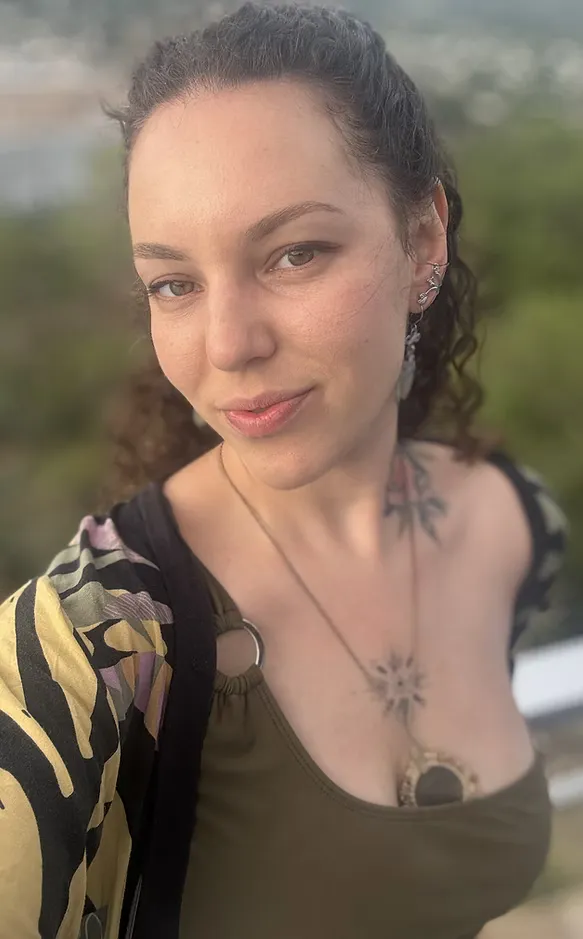 Niki Peppers